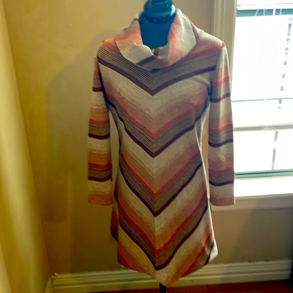 Vintage dress. Cowl neck. Sz. S.
